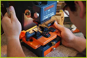 Expert Locksmith Services Clarendon Hills, IL 630-823-0464 - 18-key-making